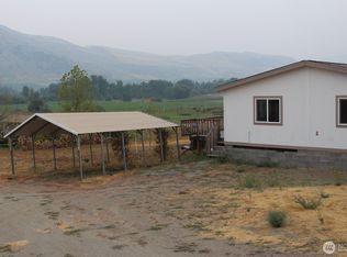 17 Streeter Bosch Rd, Tonasket, WA 98855