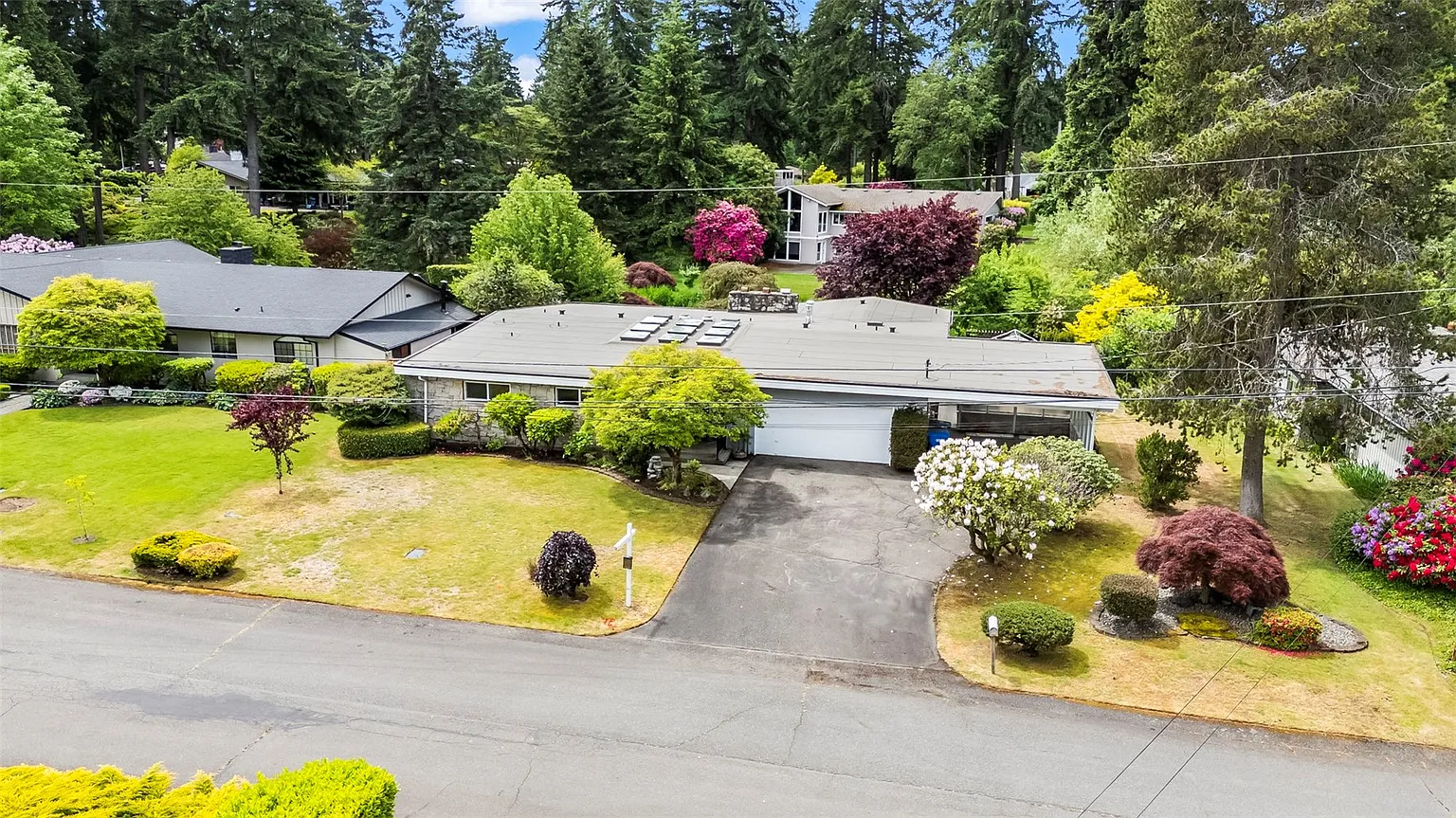 11410 Clover Park Drive SW photo 1