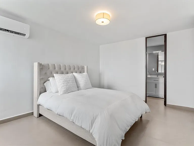 4 Generalife San Patricio Ave #1504 — Photo 14