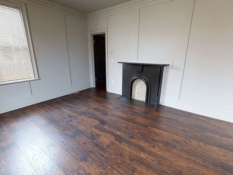 224 Poplar Street — Photo 9
