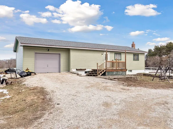 539 305th Ave NW, Cambridge, MN 55008