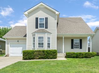 523 Fox Trot Dr, Clarksville, TN 37042