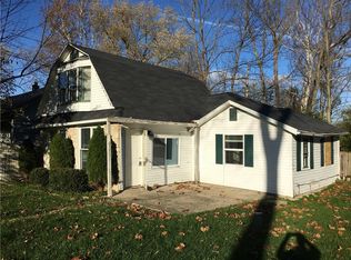 210 Beach Dr, Medway, OH 45341