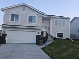 21101 Madison St, Elkhorn, NE 68022