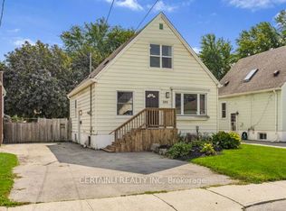 205 E 26th St, Hamilton, ON L8V3C7