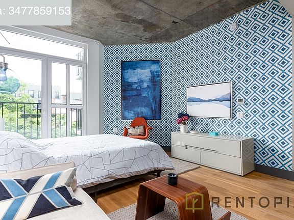 3rd image of 340 Evergreen Ave #372