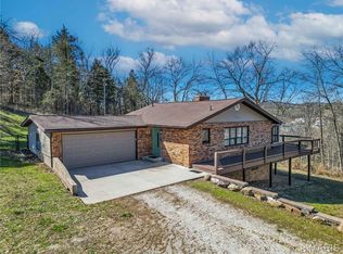 224 W 17th St, Hermann, MO 65041