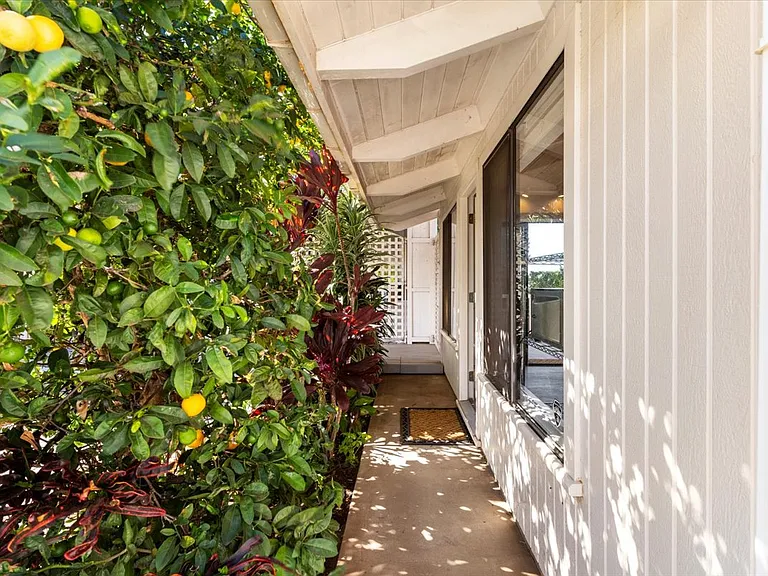 2986 Lower Kula Rd — Photo 1