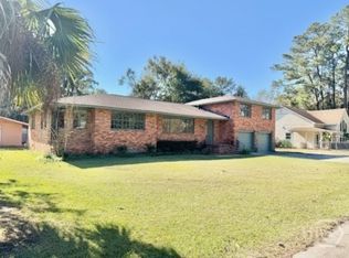 3107 Lincoln St, Savannah, GA 31404
