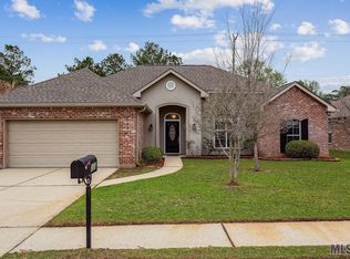 222 Rue Chardonnay, Abita Springs, LA 70420