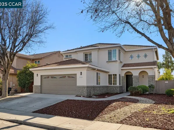 2312 Tennis Ln, Tracy, CA 95377