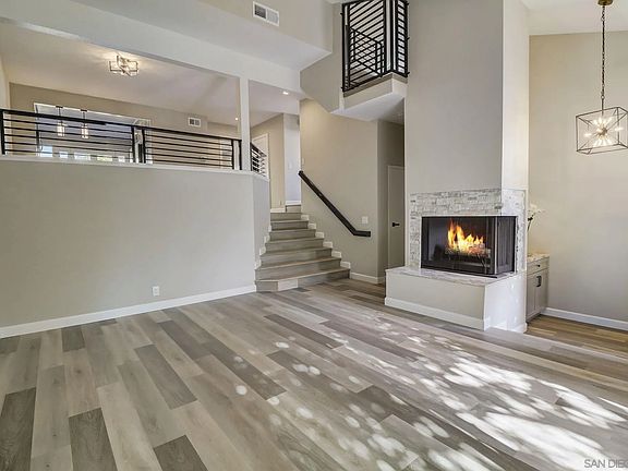 2nd image of 3204 Caminito Eastbluff Unit 51
