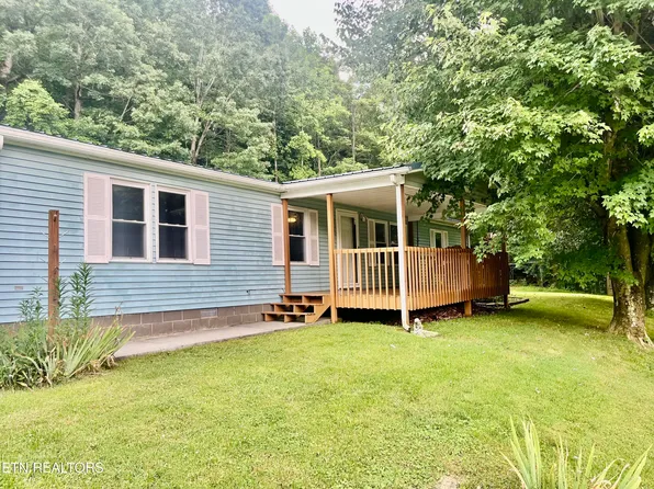 3967 New Corinth Rd, Blaine, TN 37709