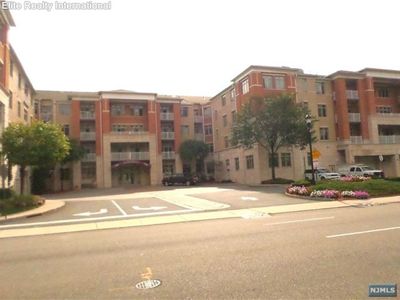 7400 River Rd APT 212, North Bergen, NJ, 07047