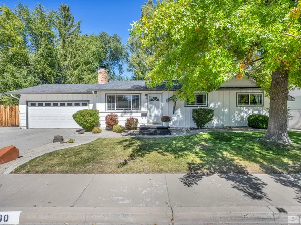900 Chernus Dr, Carson City, NV 89703