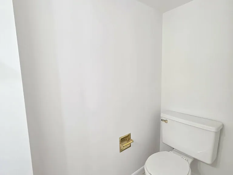 231 Canal Park Dr — Photo 25