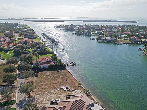 4th image of 17 Bayfront Ct S