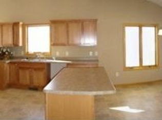 5181 Nannyberry Dr, Fitchburg, WI 53711