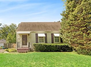 2812 Fernwood Ave, Ann Arbor, MI 48104