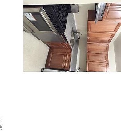 5th image of 50 Barker St APT 727
