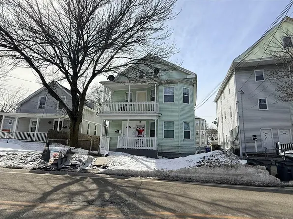 358 Douglas Ave, Providence, RI 02908