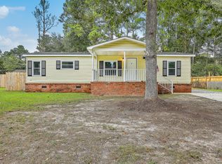 130 Blackberry Ln, Summerville, SC 29483