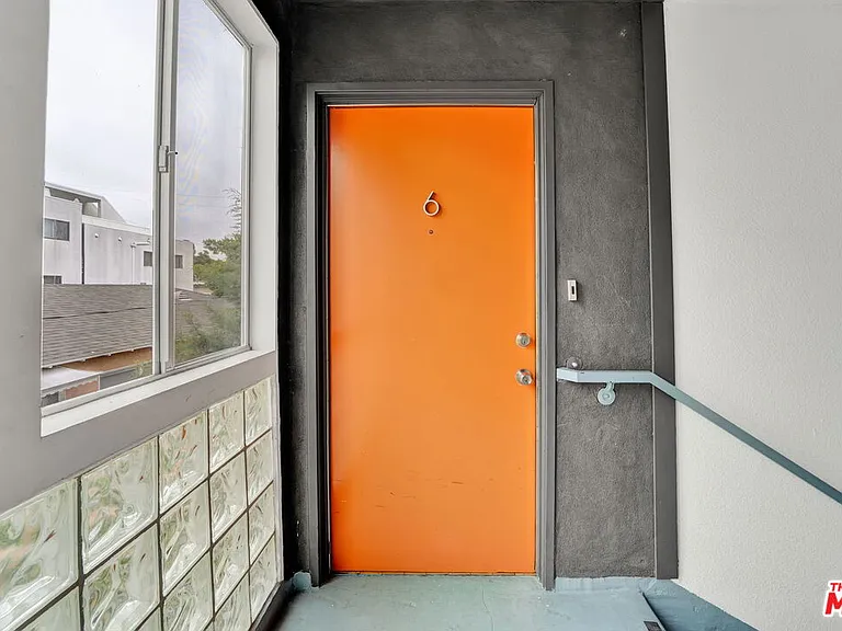 2714 Auburn St #6 — Photo 20