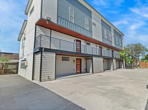 319 Eastwood St, Houston, TX 77011