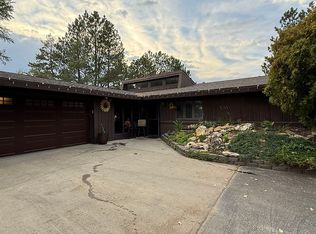 3 Fairgrounds Rd, Glendive, MT 59330