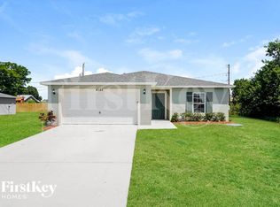 4285 SW Walker St, Port Saint Lucie, FL 34953