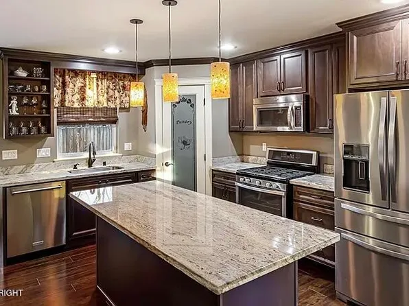 1235 W Tammy Cir, Palmer, AK 99645