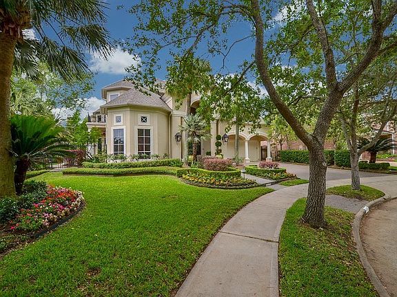 4th image of 4110 Thistle Hill Ct