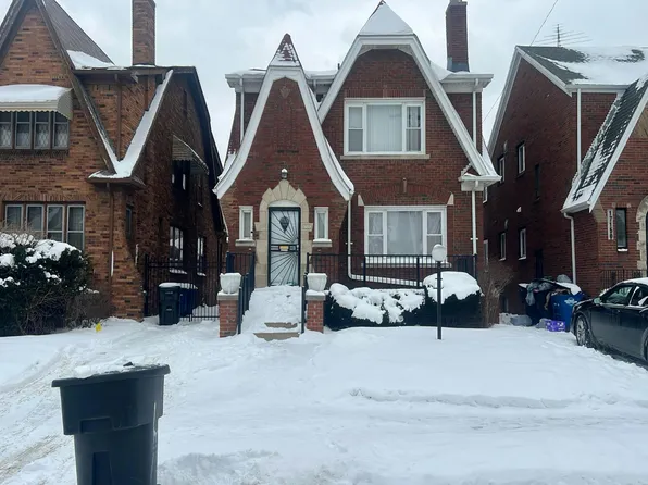 17152 Santa Rosa Dr, Detroit, MI 48221
