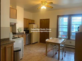 114 Berkshire St #3, Cambridge, MA 02141