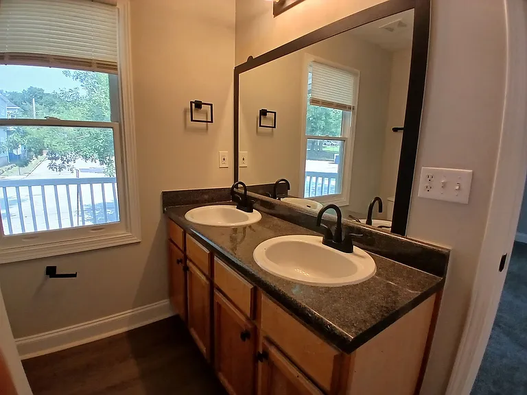 822 Pryor St SW — Photo 25