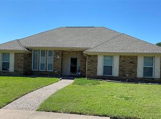 306 Bellmeade Dr, Garland, TX 75040