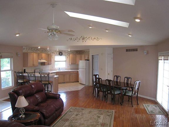 5th image of 1503 Bramblewood Dr