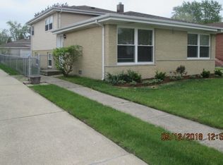 14827 Trumbull Ave, Midlothian, IL 60445