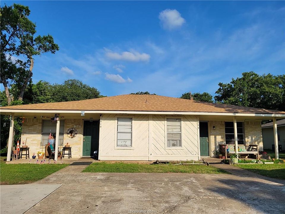 2nd image of 1010 Navarro Dr
