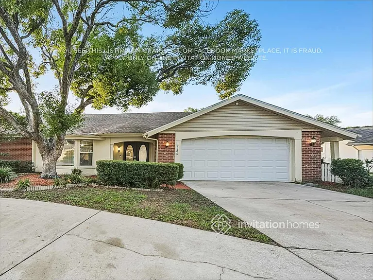 12206 Meadowbrook Ln — Photo 3