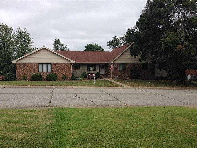 1st image of 7644 Woodland Dr