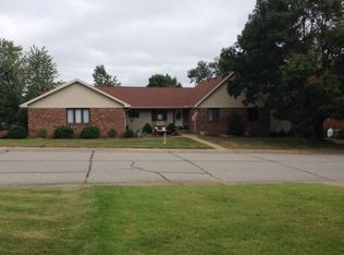 7644 Woodland Dr, Newburgh, IN 47630