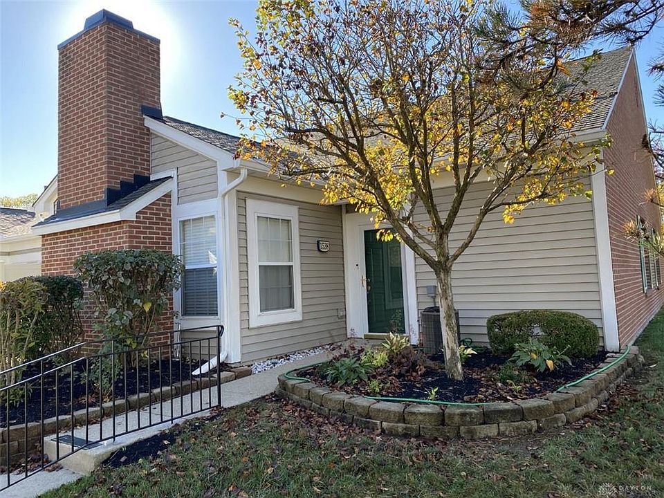 1st image of 1538 Commons Dr
