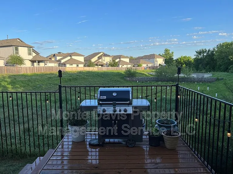 9605 Tanager Way — Photo 20