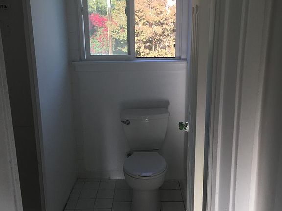5th image of 410 N Avenue 52