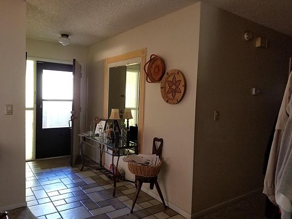 5th image of 111 Timberline Trl