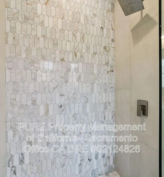 4909 Concordia Dr — Photo 30