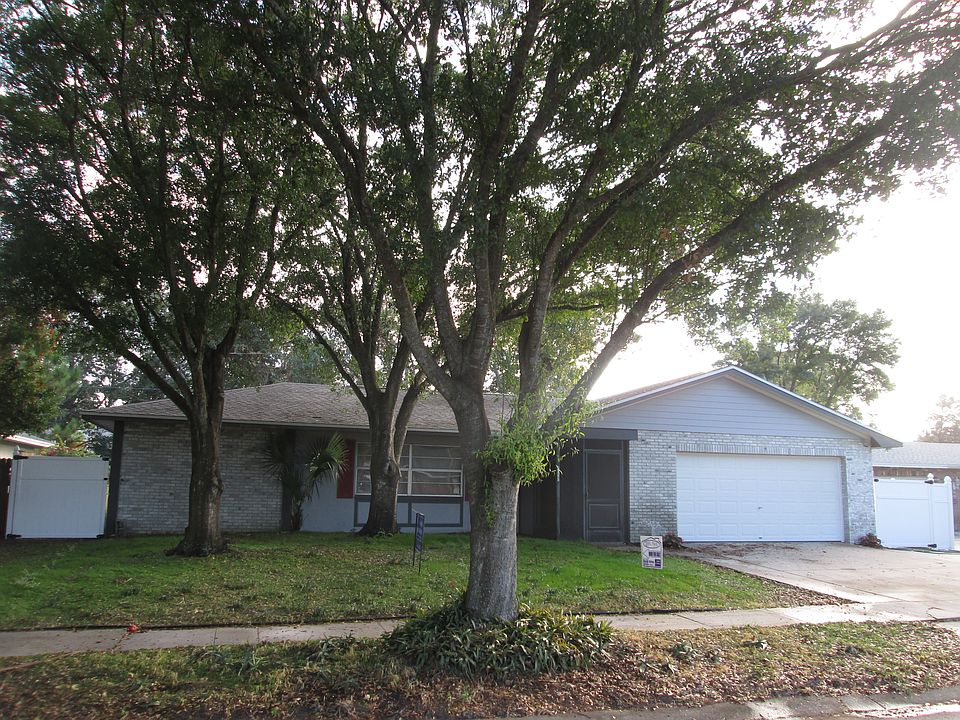 1st image of 2327 Republic Dr