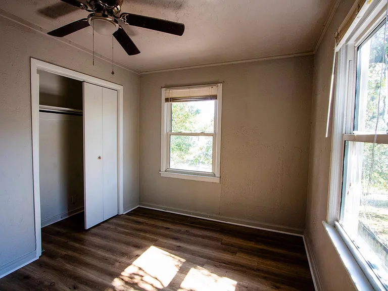 905 N Wilson Ave #A — Photo 17