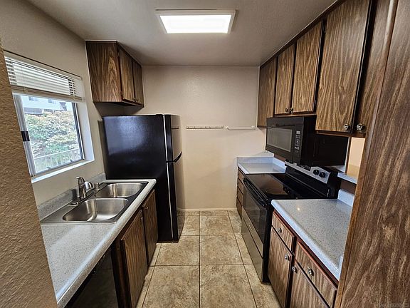 5th image of 6675 Mission Gorge Rd Unit A202